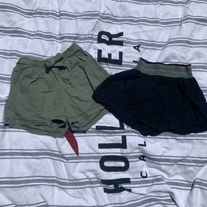 Girls Abercrombie kids shorts (2 pairs)